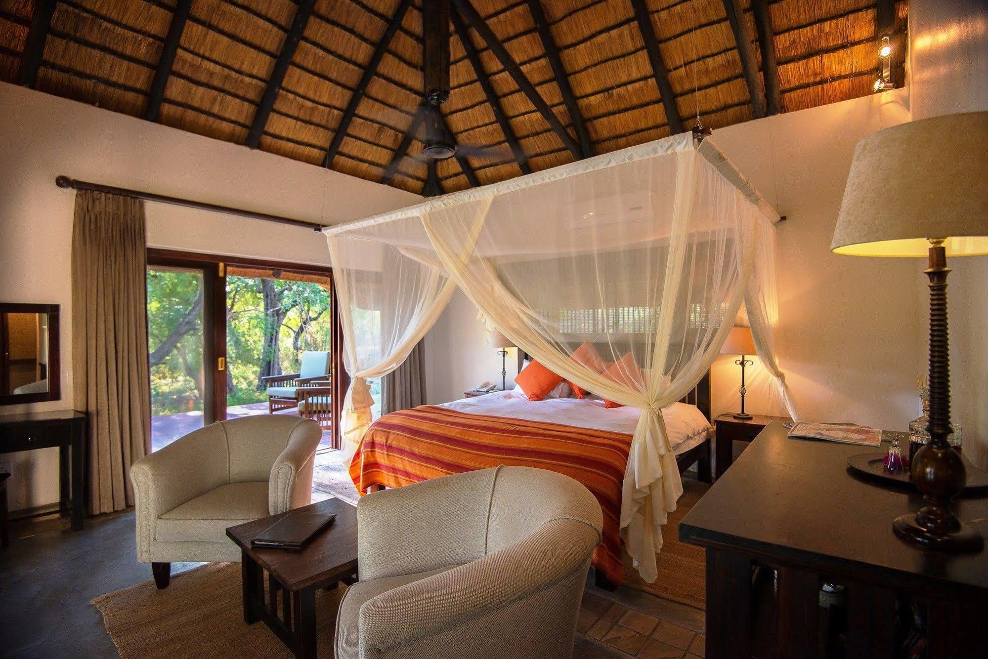 Inyati Game Lodge Metsi Екстериор снимка