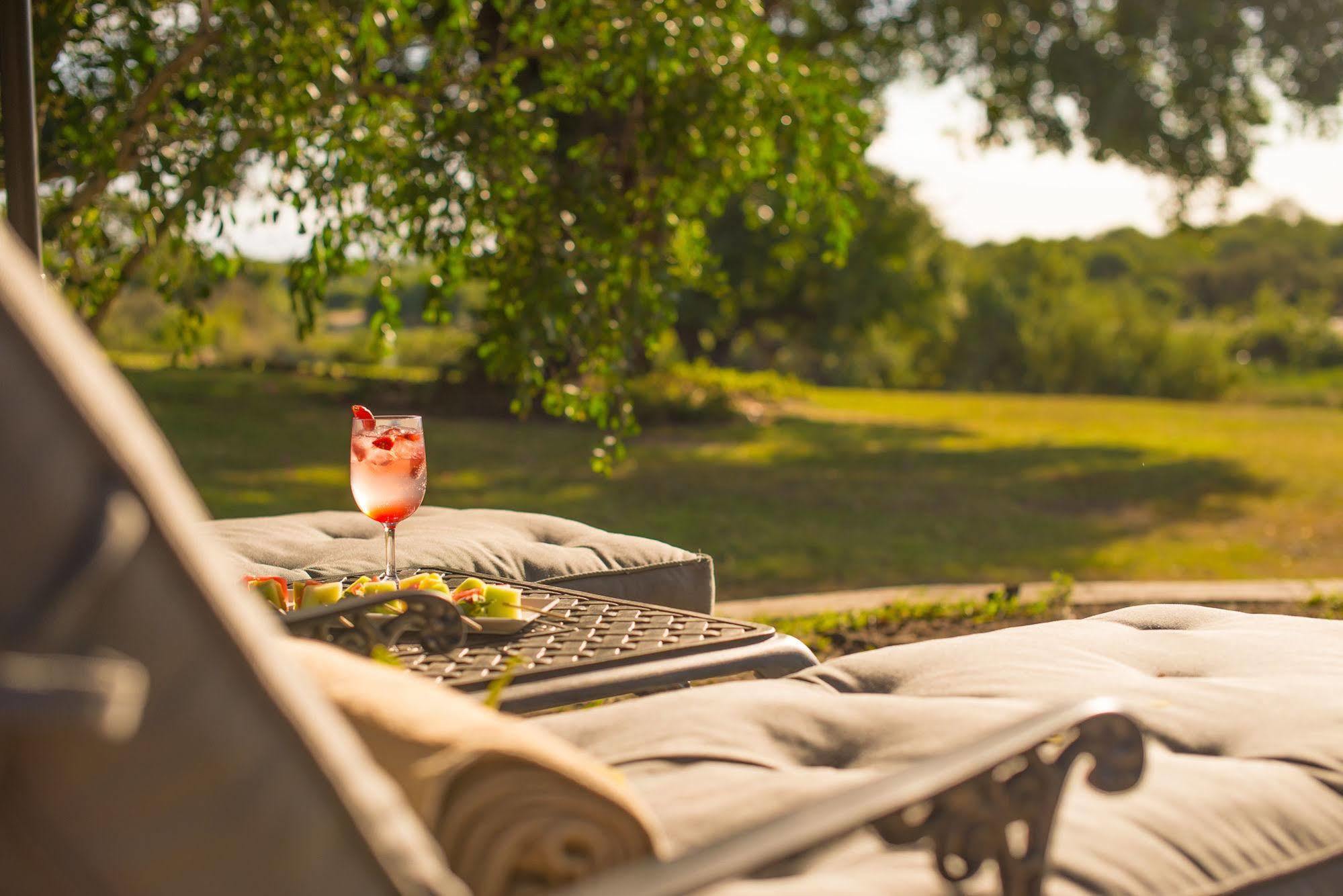 Inyati Game Lodge Metsi Екстериор снимка